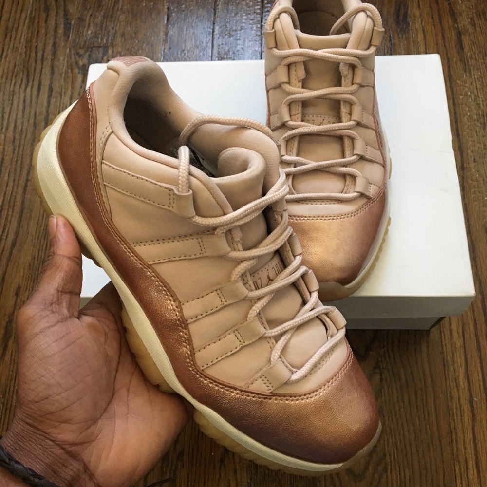 Women’s Jordan 11 low Rose Gold.